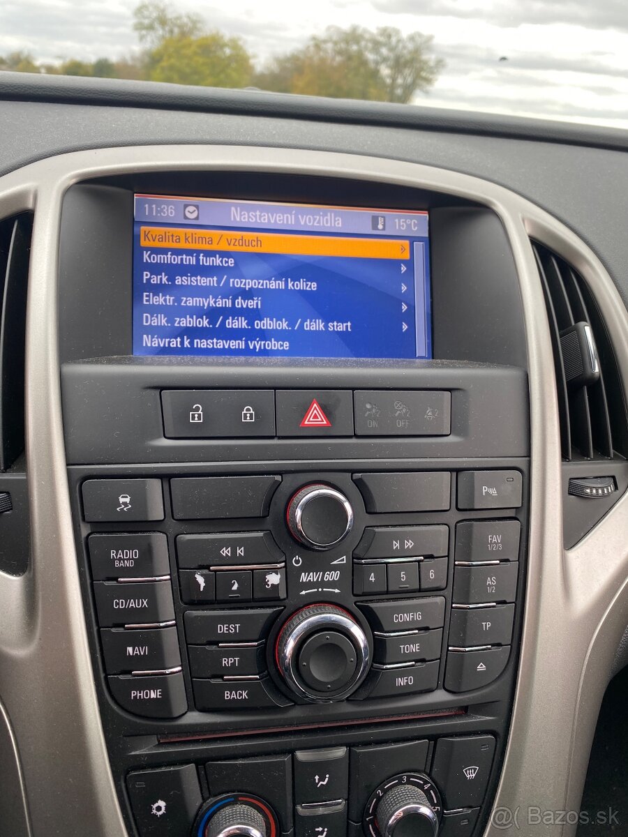 Opel astra Sport-tourer 1.7 CDTI - 8