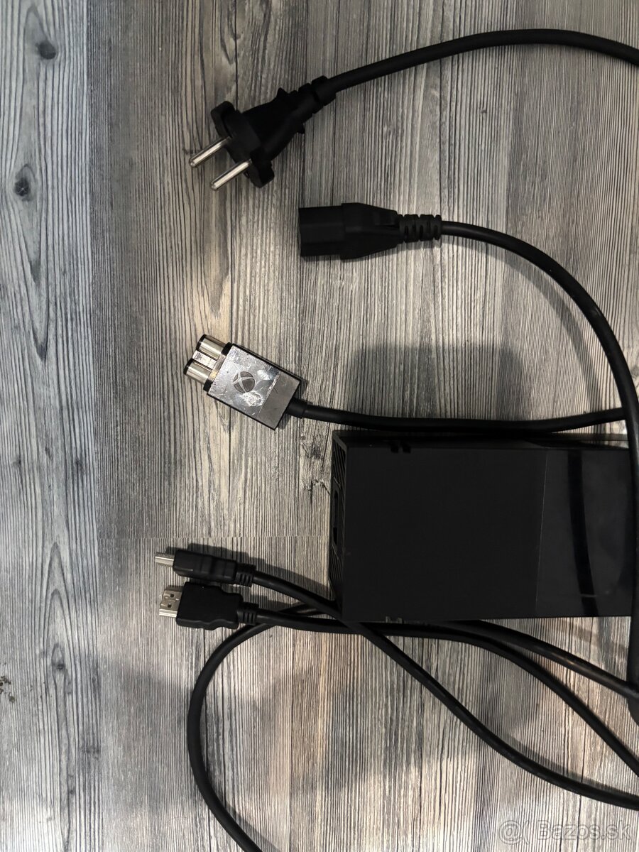 Xbox one v dobrom stave + 3 hry - 8