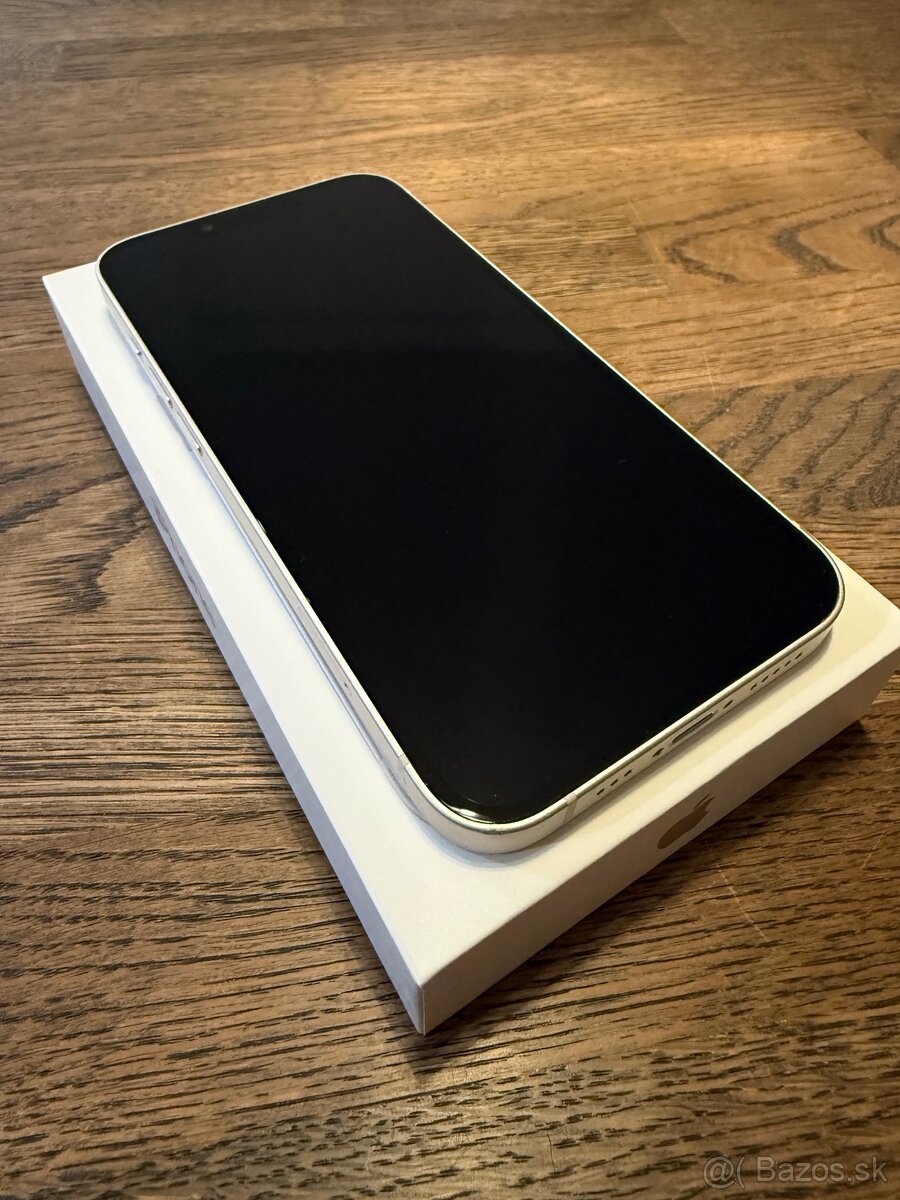 Apple iPhone 13 128GB White - 8