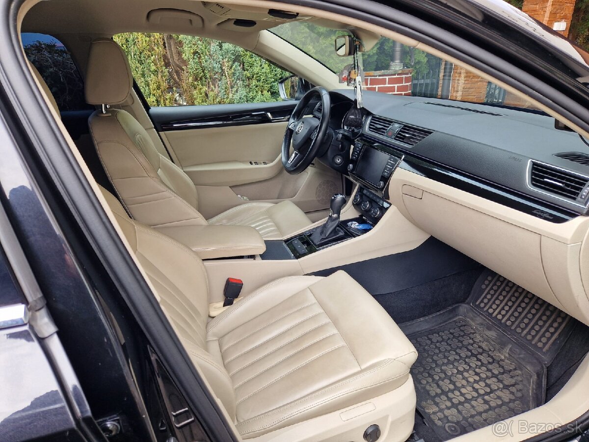 Predám Škoda Superb Combi L&K - 8