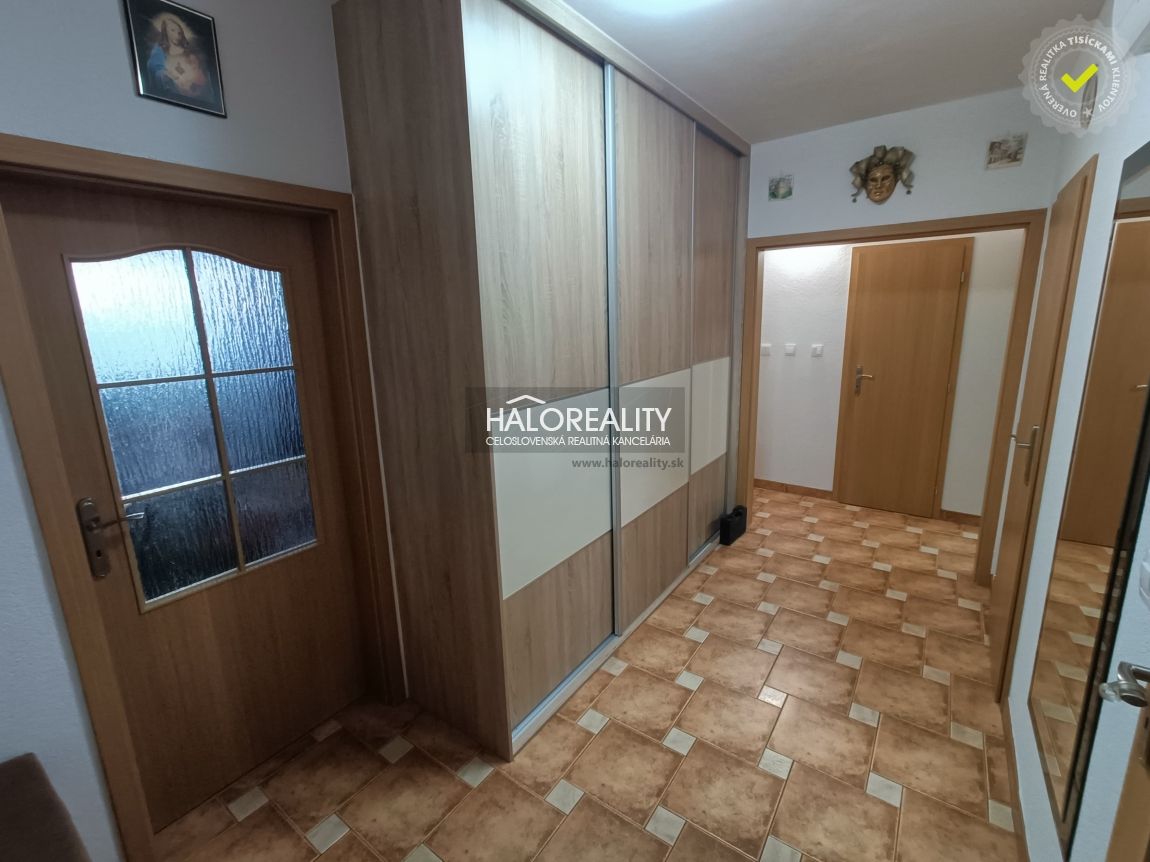 HALO reality - Predaj, štvorizbový byt Topoľčany, Juh - 8