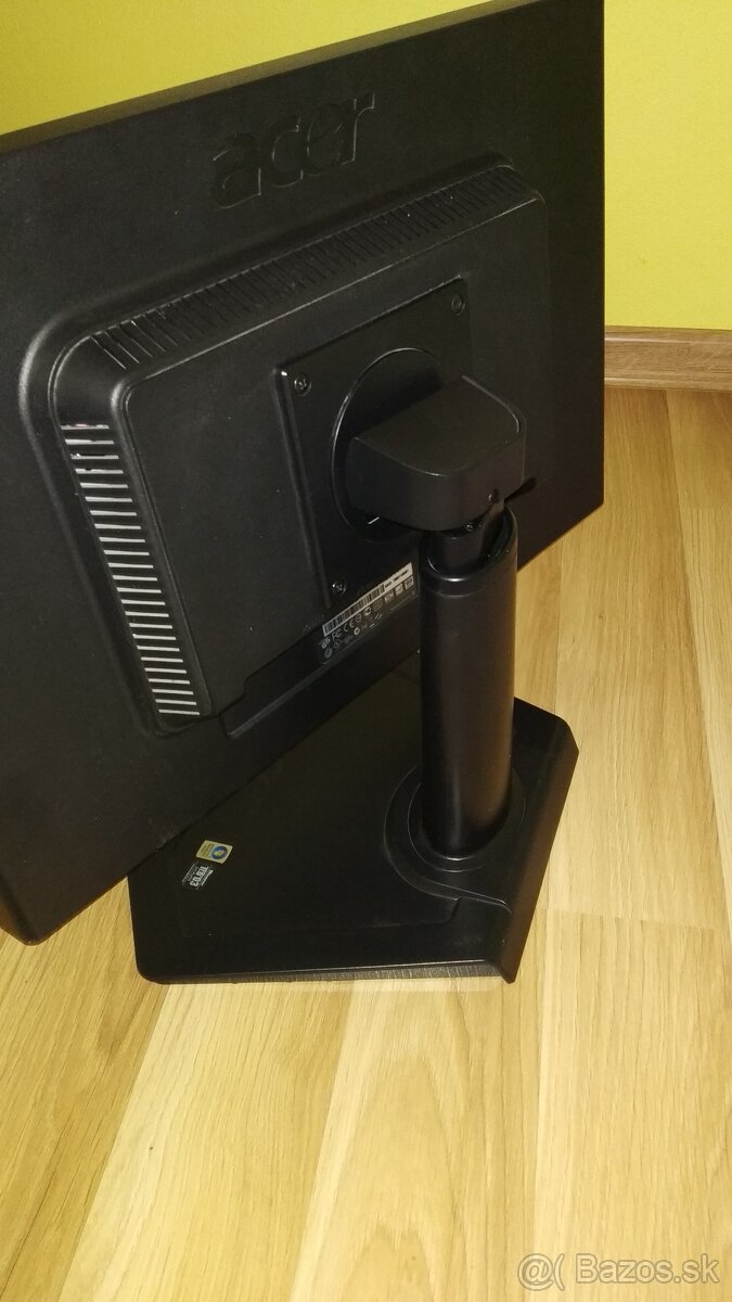 Predám 20" LCD Monitor ACER AL2023W / Repro / PIVOT - 8