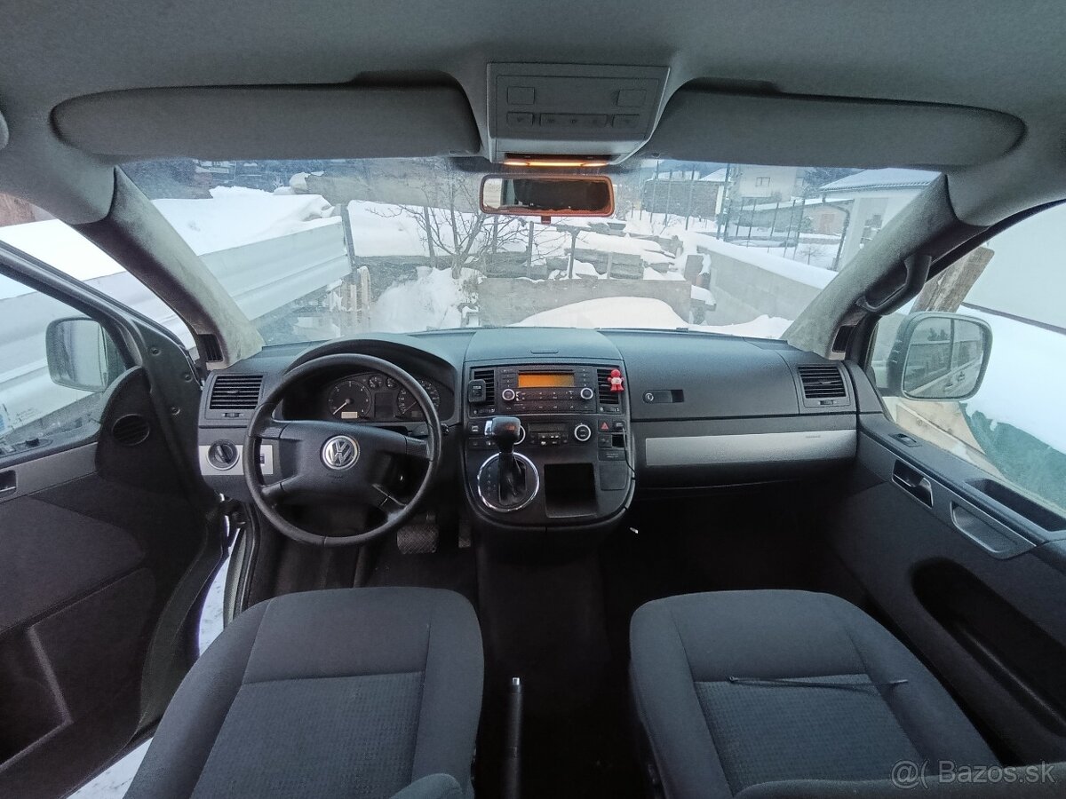 VOLKSWAGEN T5 MULTIVAN - 8