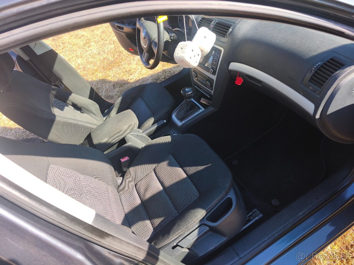 Octavia 2 , 1.6tdi 7st. DSG - 8