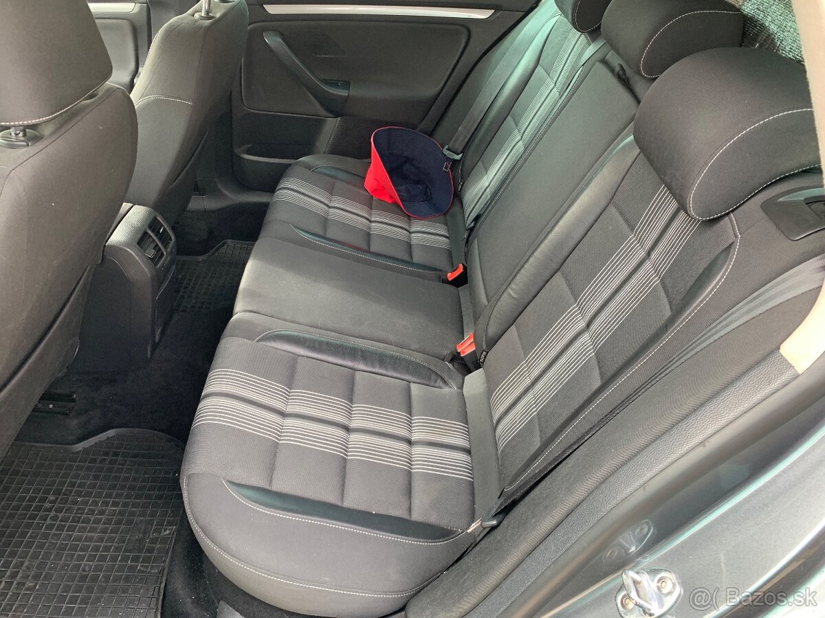 Volkswagen Golf variant 6. 2.0TDI - 8