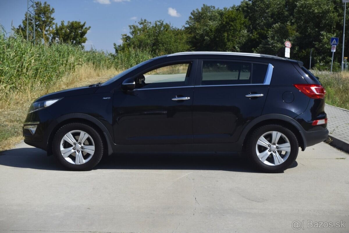 KIA Sportage 2.0 CRDI AT/6 - 8