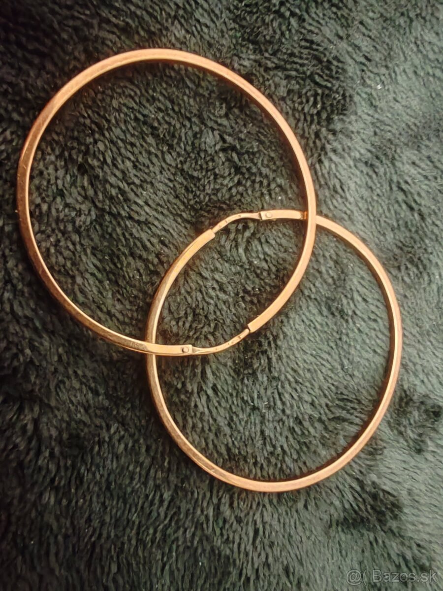 Zlaté náušnice a prstene - 8