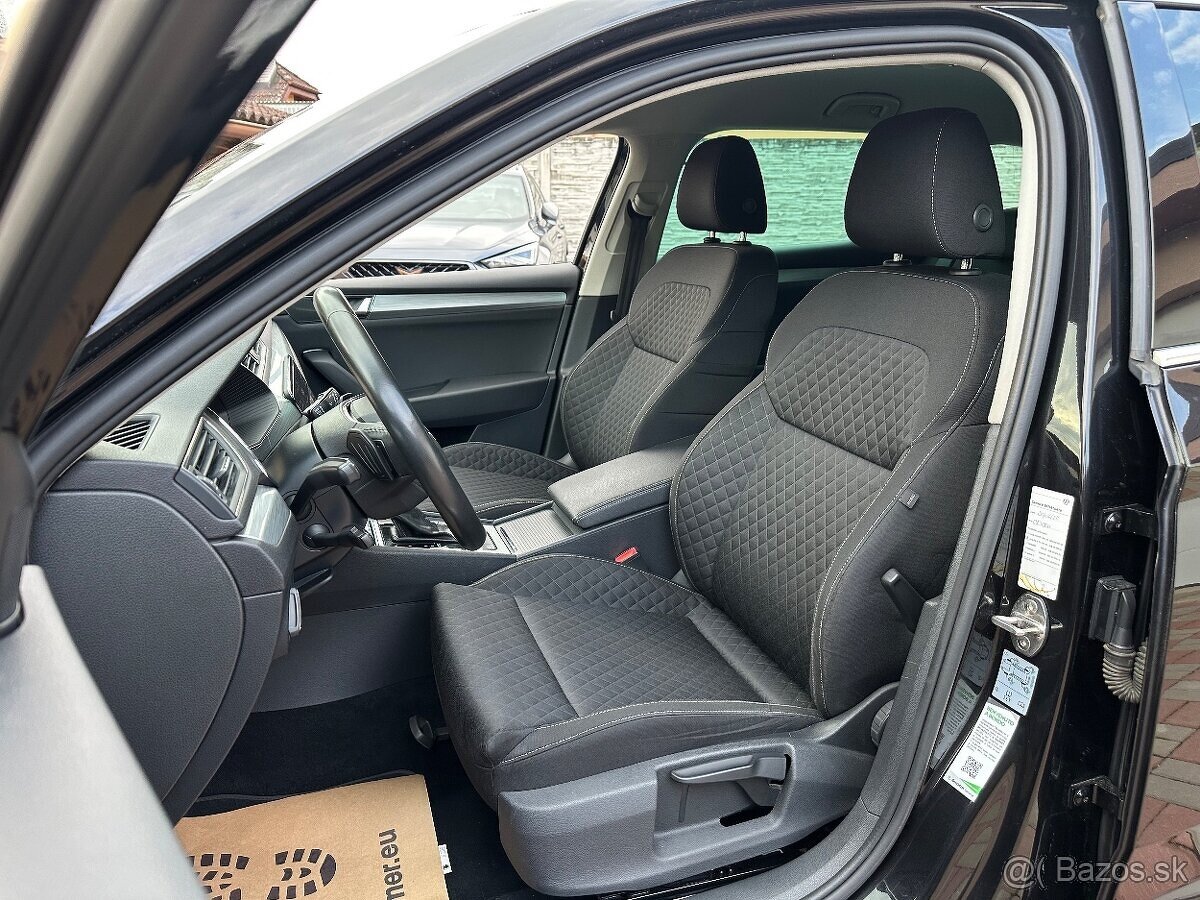 Škoda Superb III Combi Facelift - 8