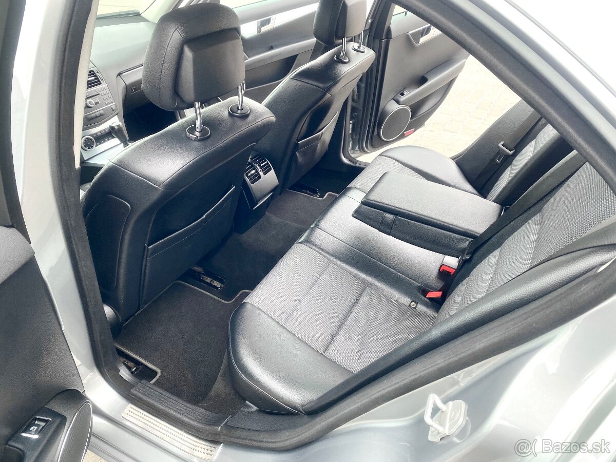 Mercedes C W204 - 8