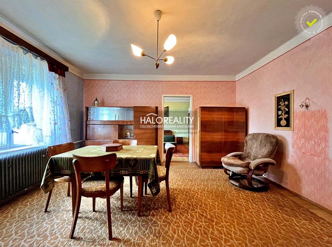 HALO reality - Predaj, rodinný dom Levice, vhodný aj ako inv - 8