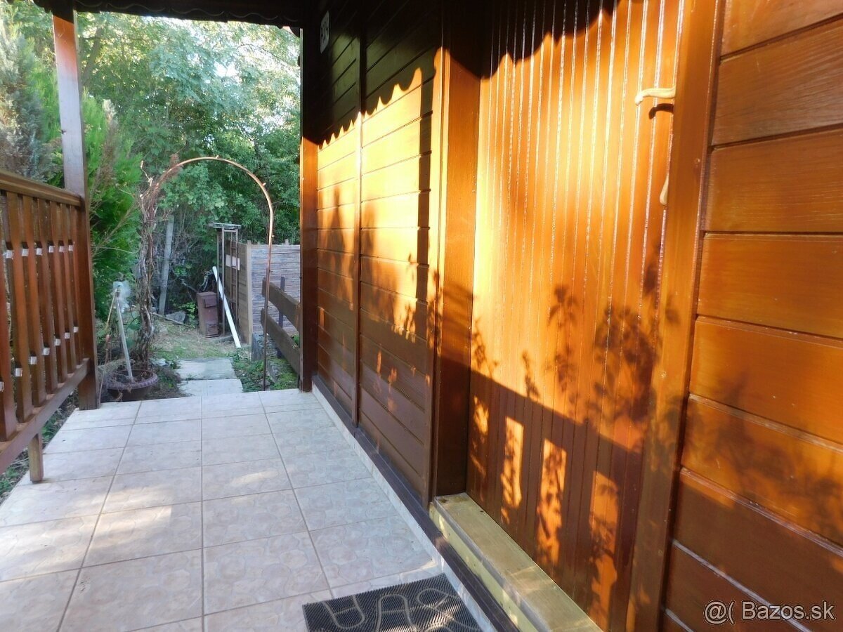 Záhradka s chatou Darmovise - 8