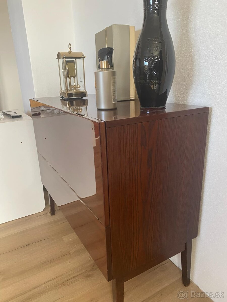 Retro nábytok - 8
