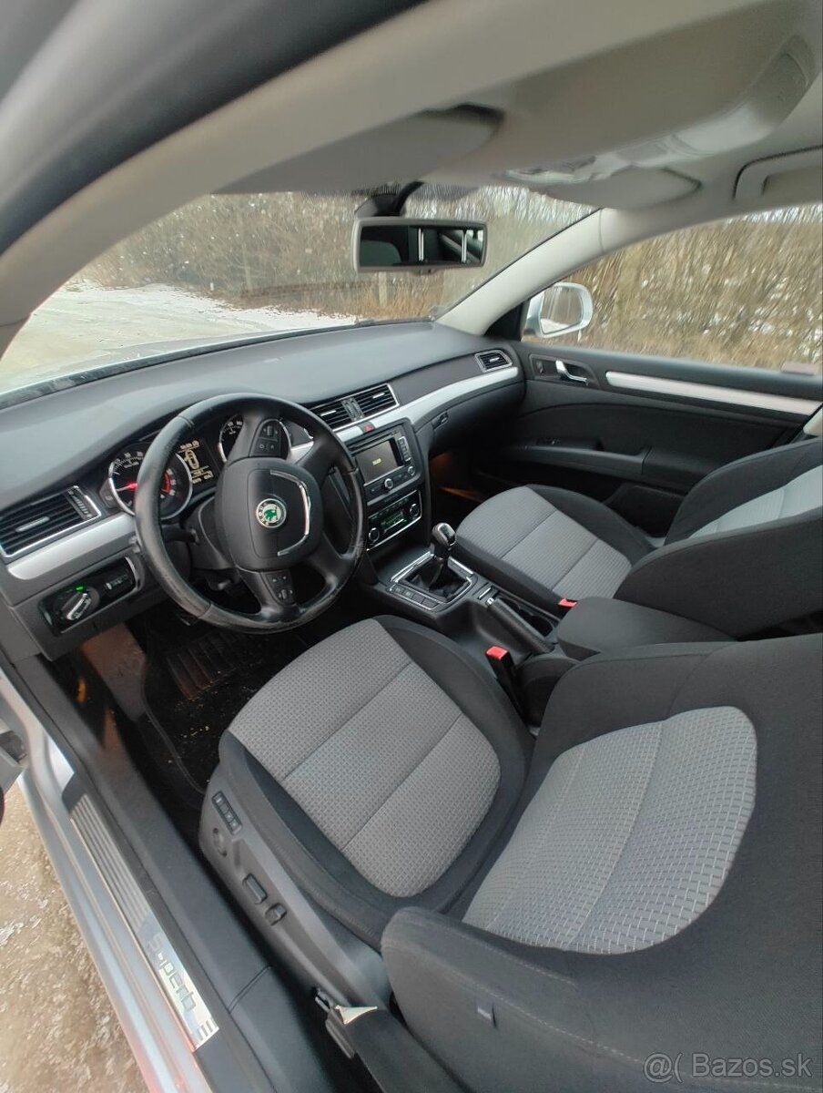 Škoda Superb 1.6 TDI 77kw - 8