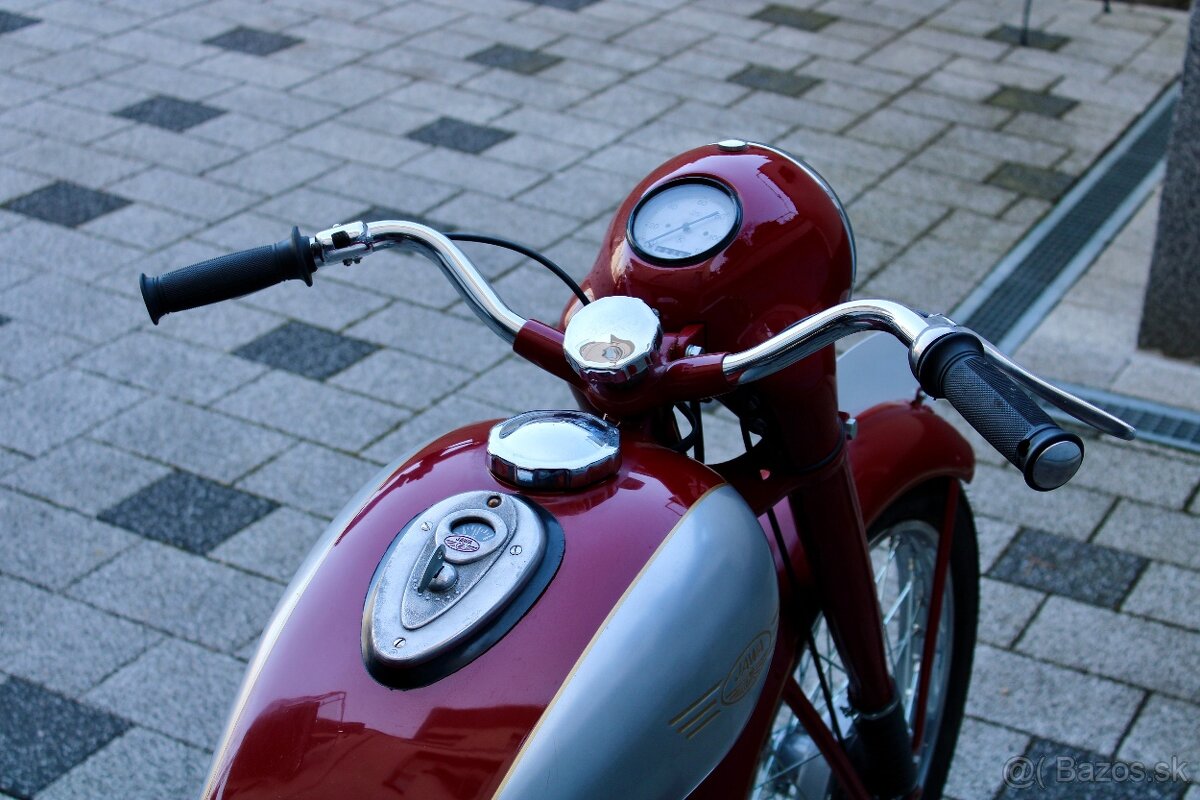 Jawa Perak 250 - 8