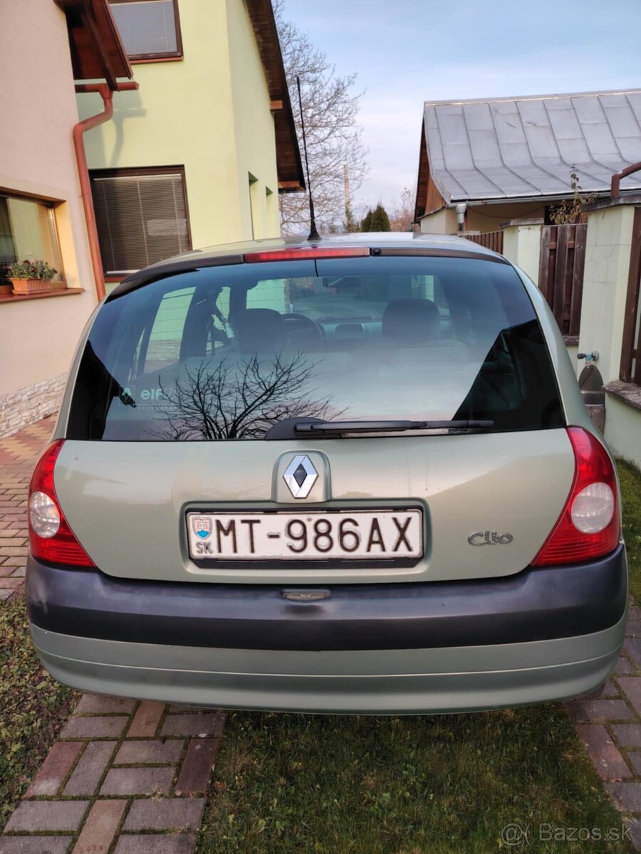 Predám Renault Clio 1,2 4valec - 8