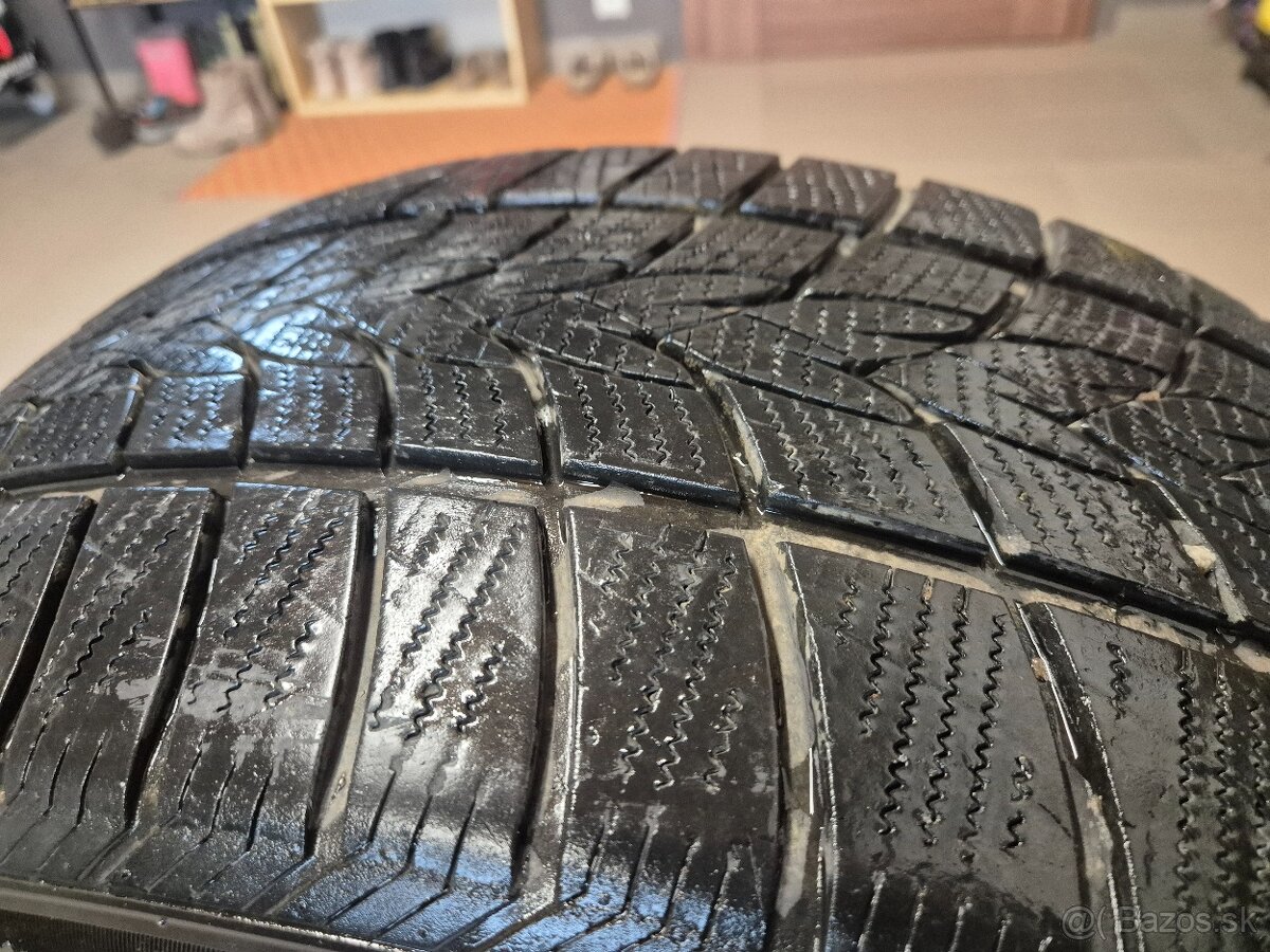 245/45 R20 - 8