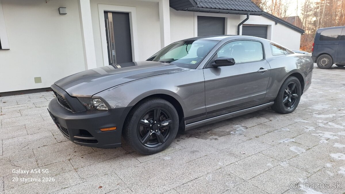 FORD MUSTANG 3.7 PREMIUM 2014 - 8