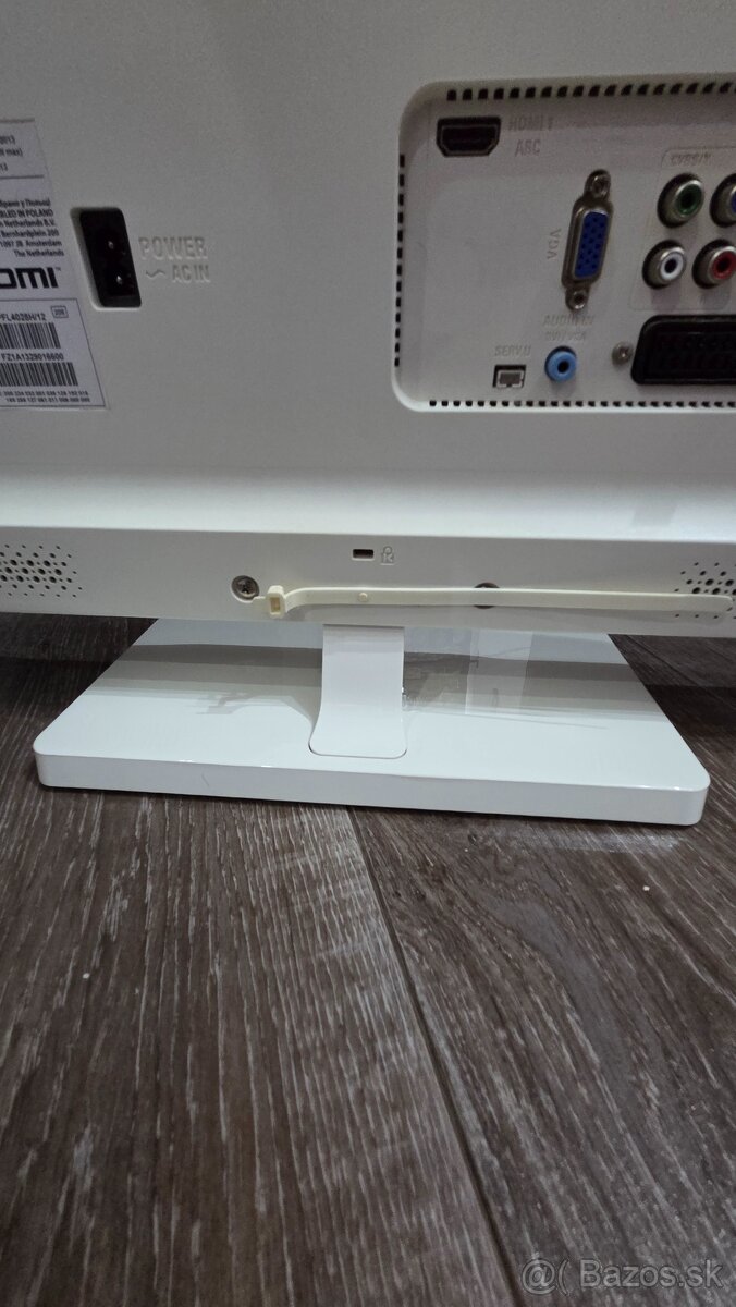 LED televizor PHILIPS 24" - 8