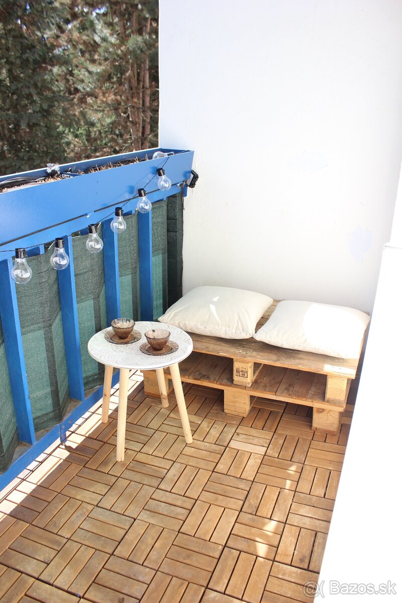 Prenájom 1-izbový byt Stred - 8