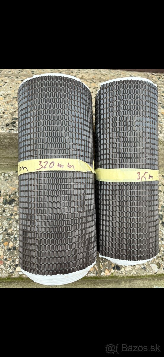 lepiaci pas okolo komina - 8