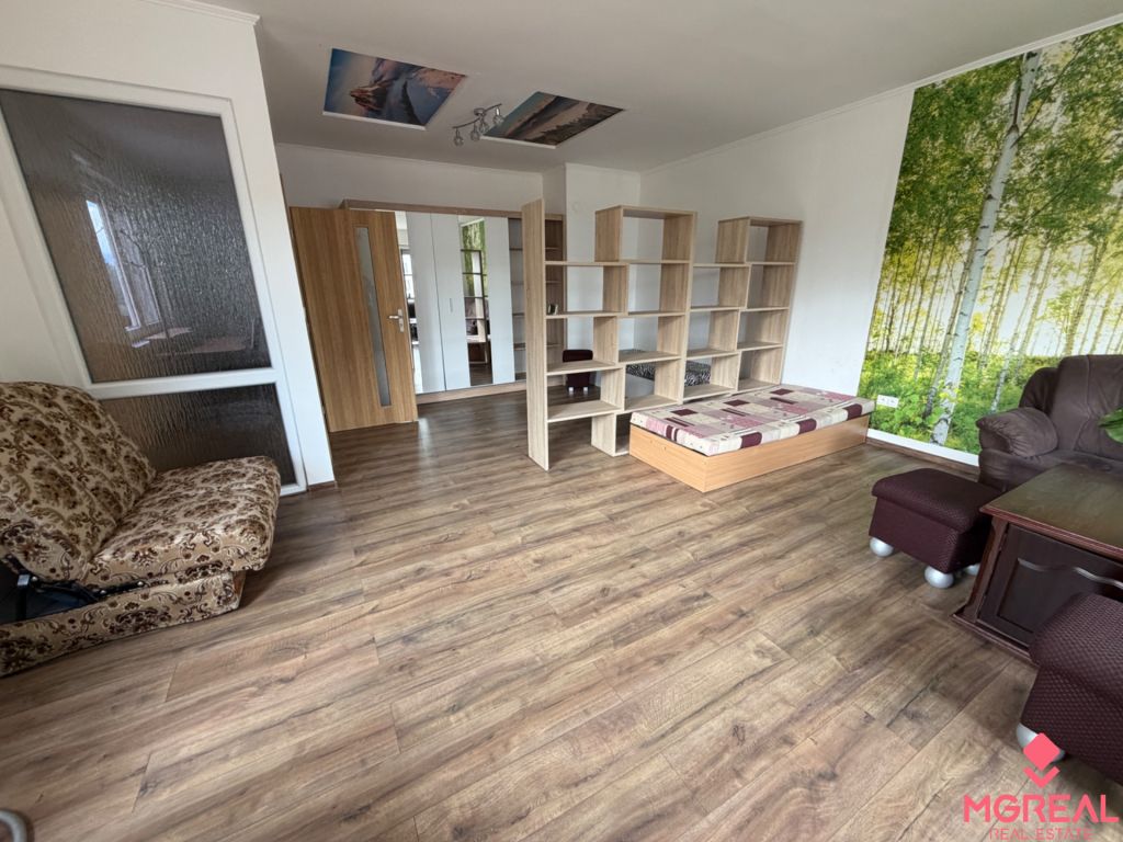 Veľký 3 izbový byt s terasou 154 m2 Topoľčany - 8