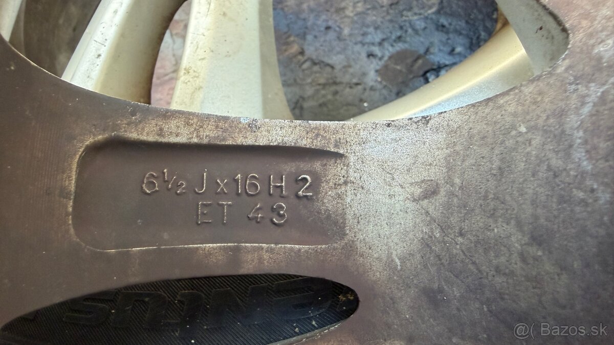 Predám originálne disky Škoda 16" - 8