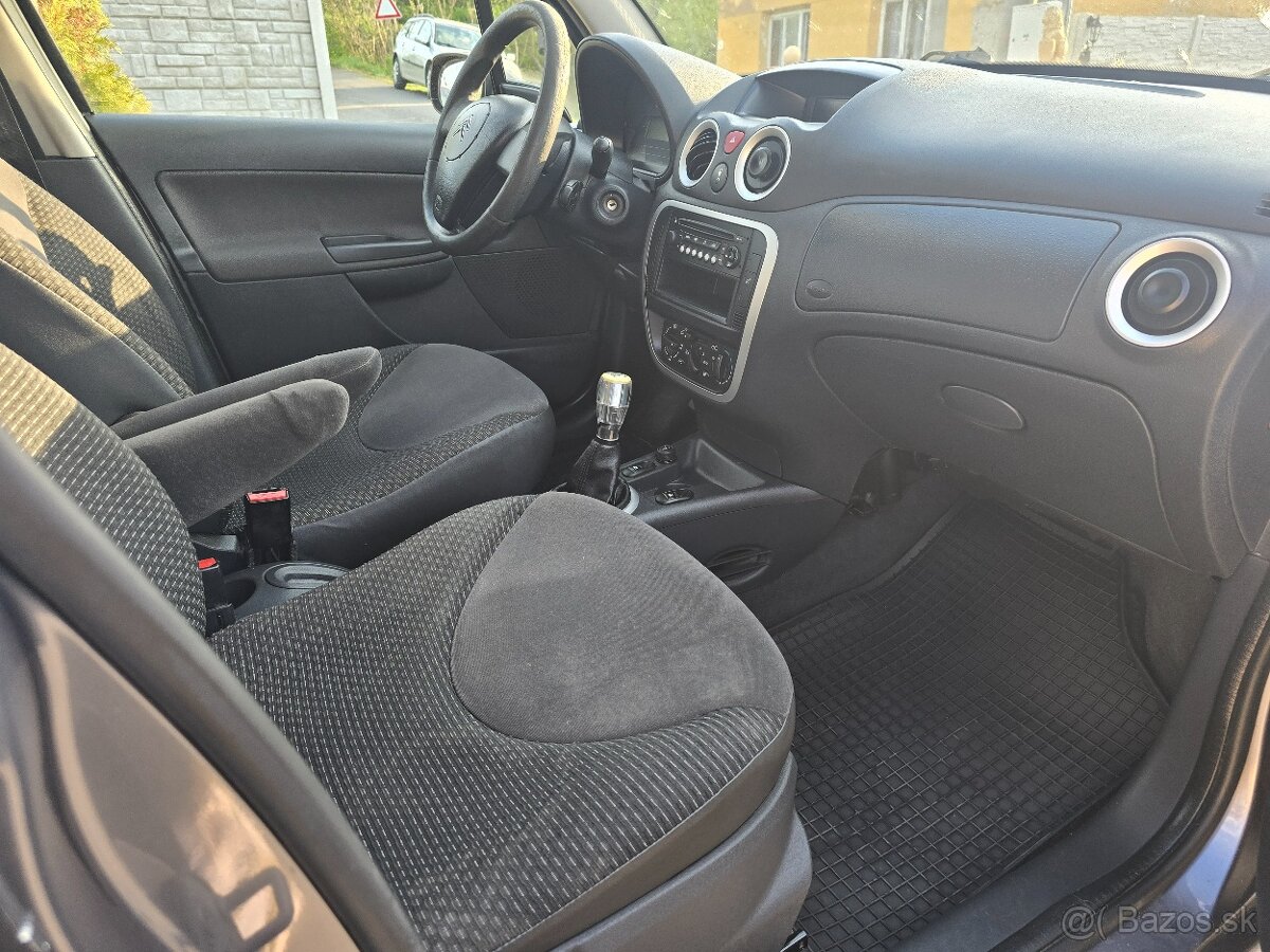 Predám Citroën C3 1.4 benzín r.v. 2010 - 8