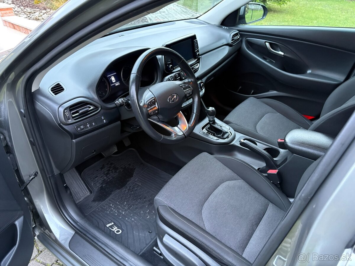 Hyundai i30 CW 1.5 TGDi BENZÍN + mHEV, AUTOMAT, kúpené v SR - 8