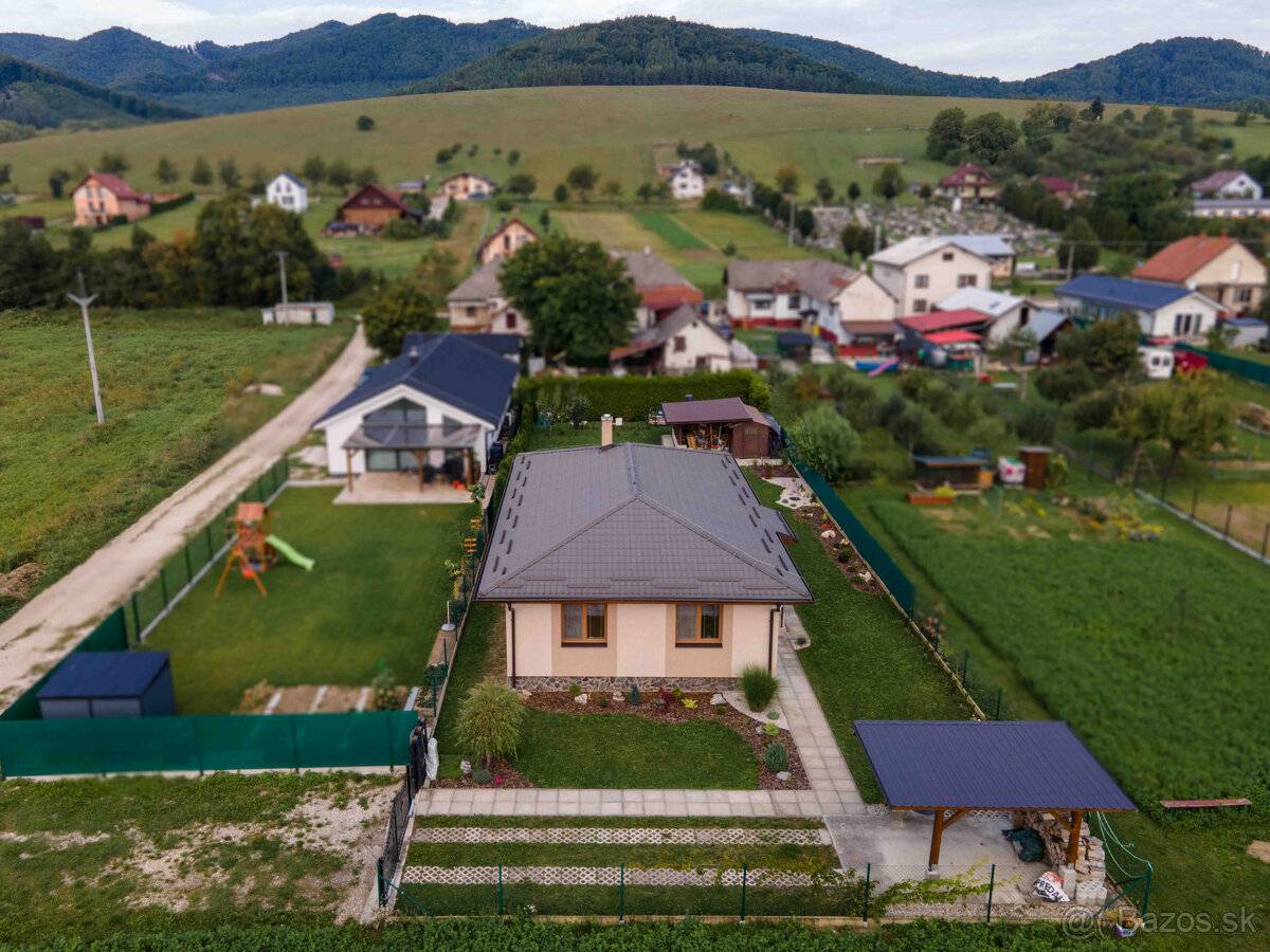 Na predaj rodinný dom v obci Zbyňov - 8