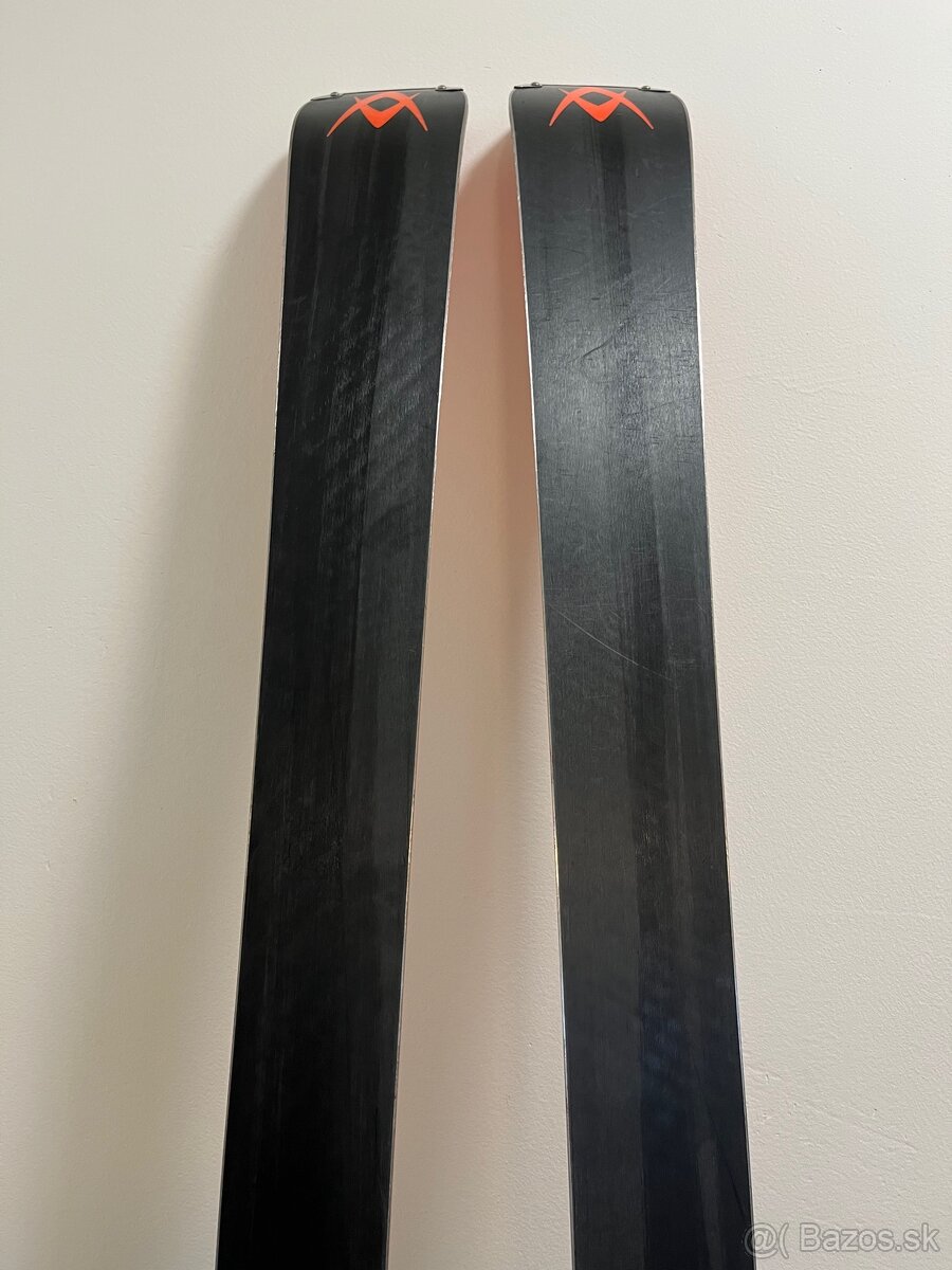 Völkl racetiger GS180cm - 8