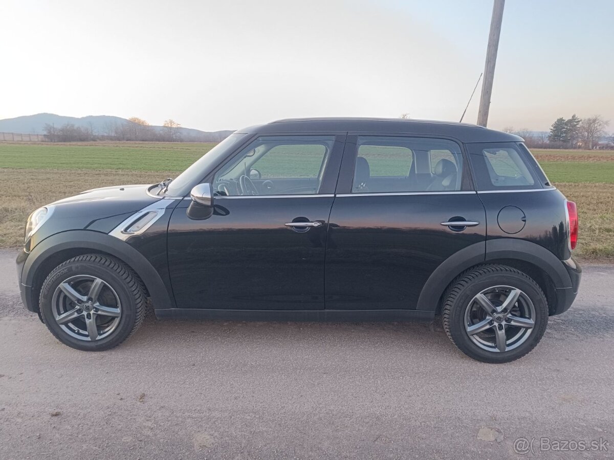 MINI Cooper Countryman ALL4 – automat, bohatá výbava - 8