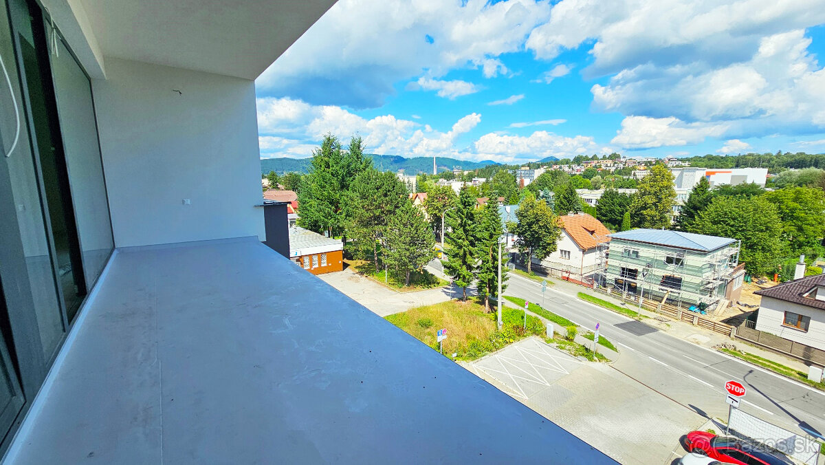 Dve vonkajšie zóny, jeden výnimočný domov: 3-izbový by - 8