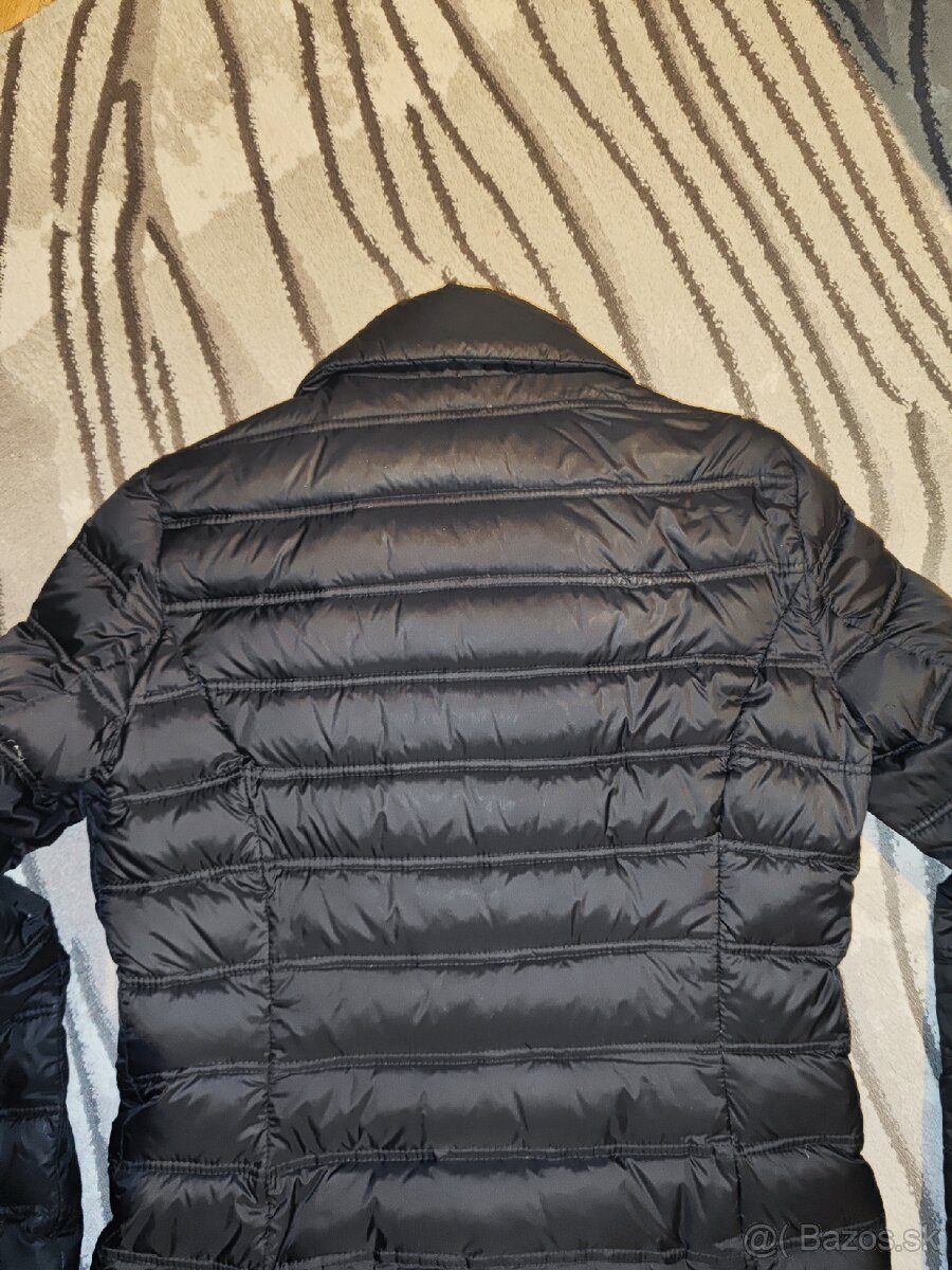 TČierna bunda zn.Mango veľ.36 - 8