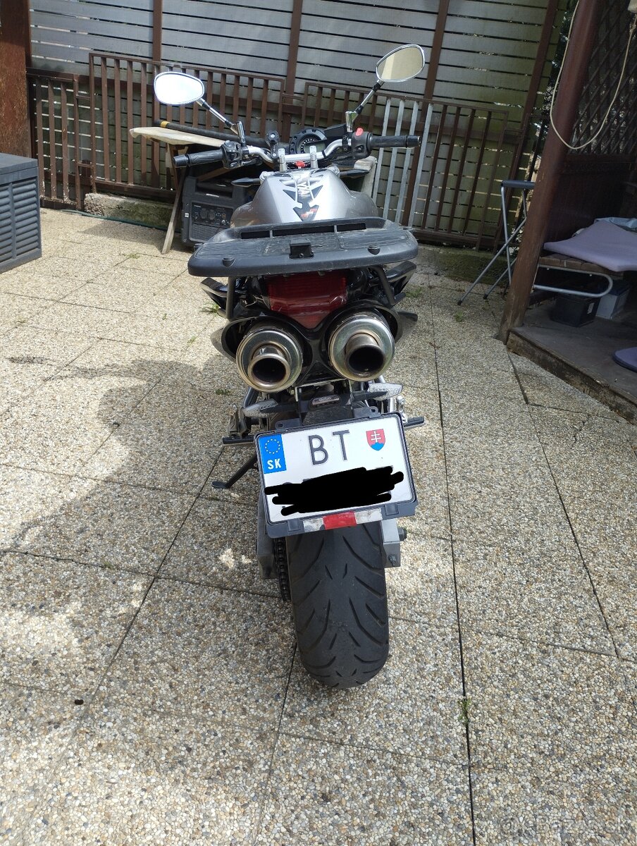 Yamaha FZ6 (2005) - 8