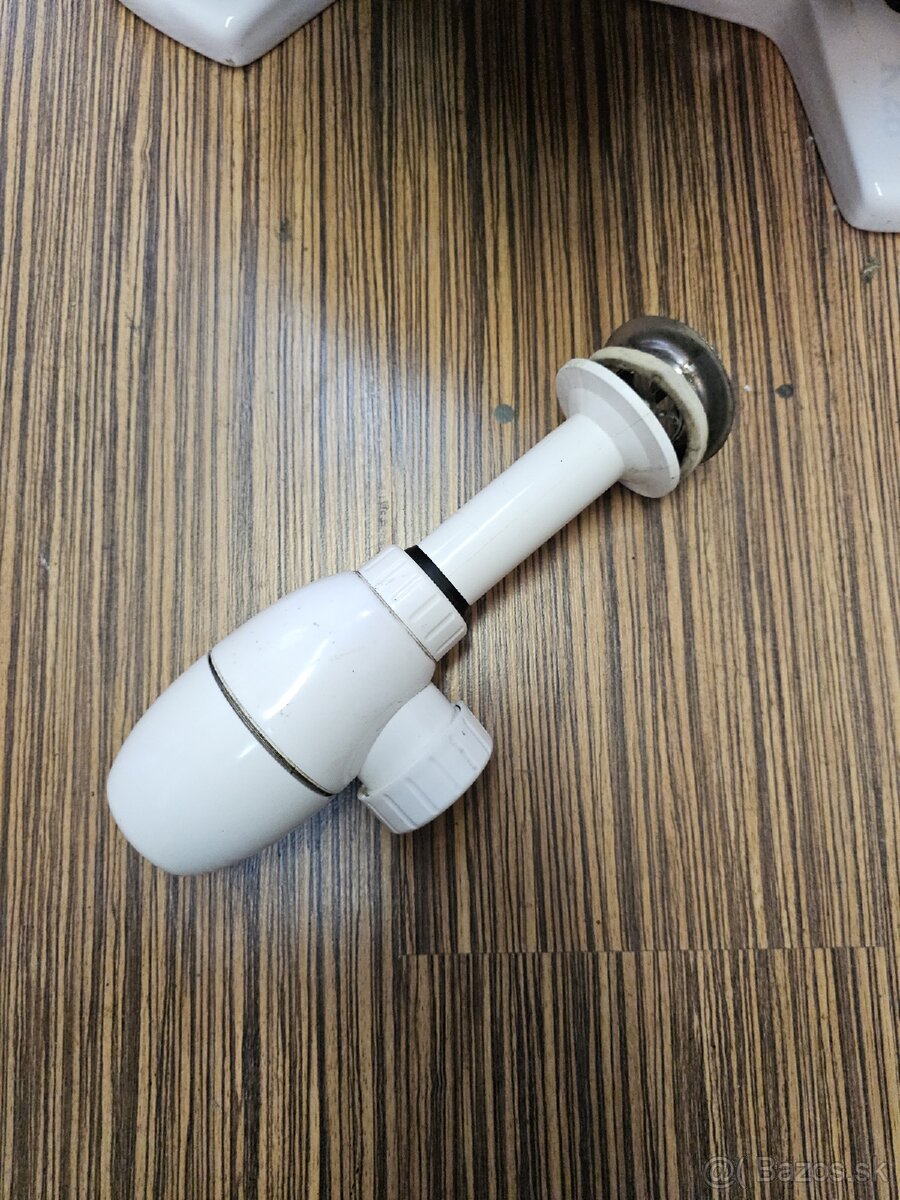 Umývadlo so sifónom - 8