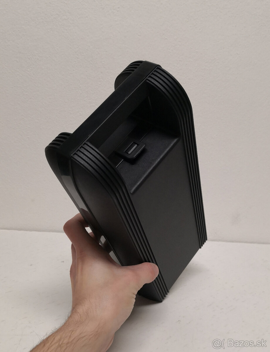 Plastové puzdro na audiokazety - 8