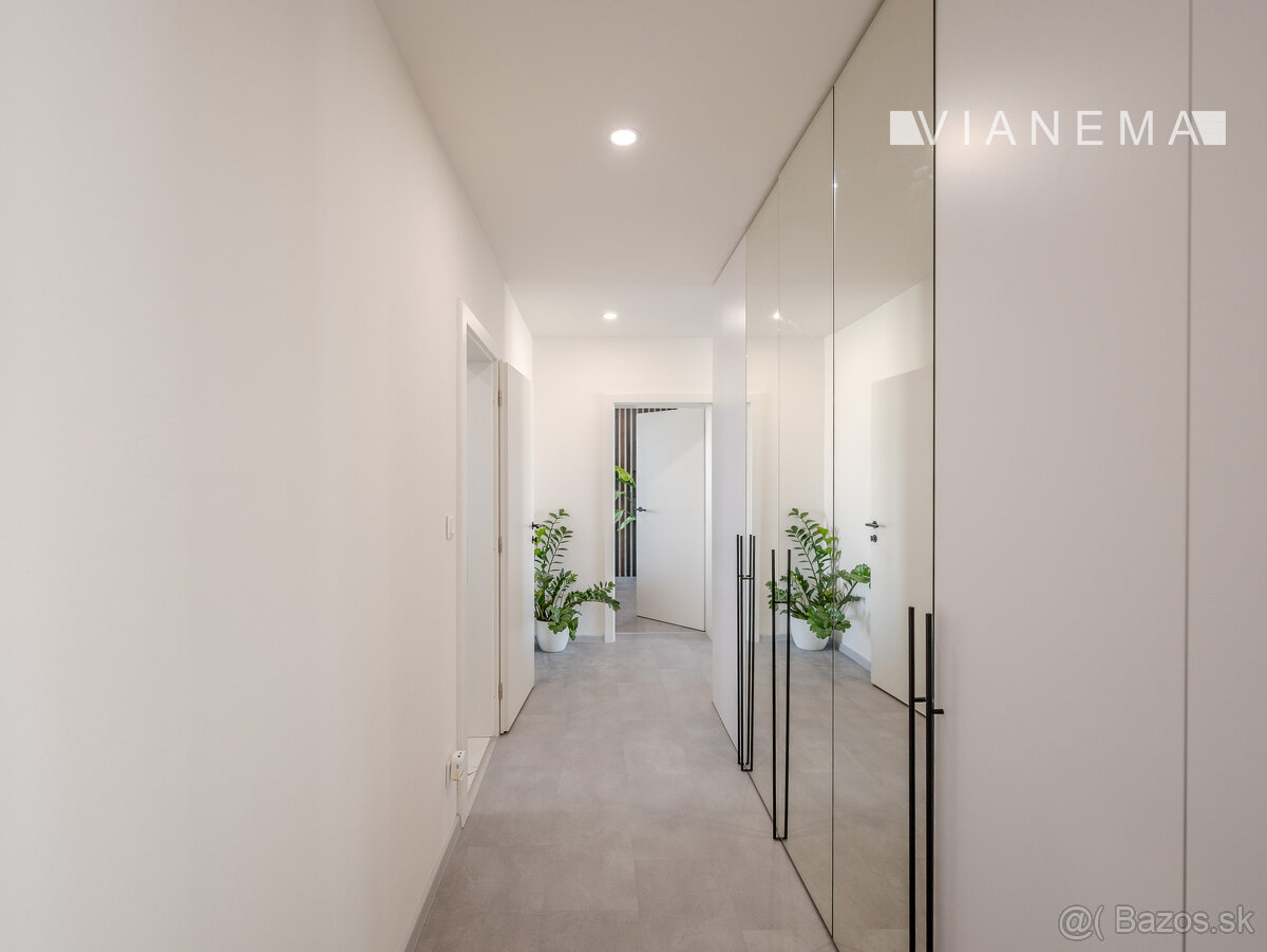 IBA U NÁSNa predaj 4i rodinný dom, 588m2, Trenčianská Turná - 8