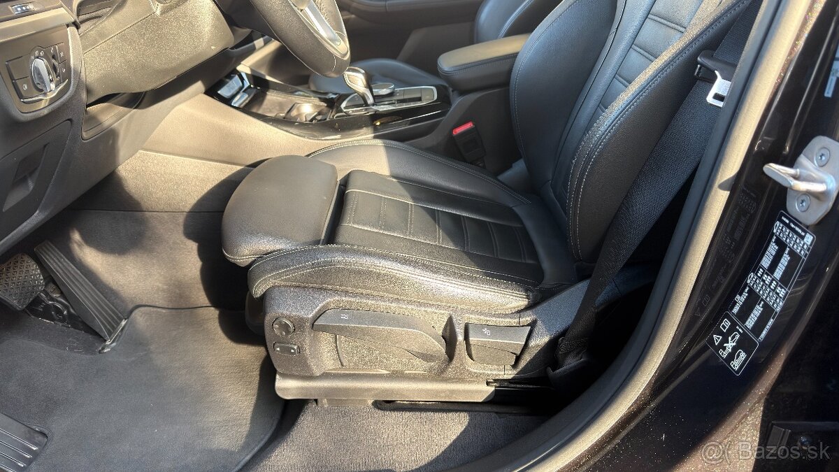 BMW X3 xDrive30i mHEV PANO, LASER - 8