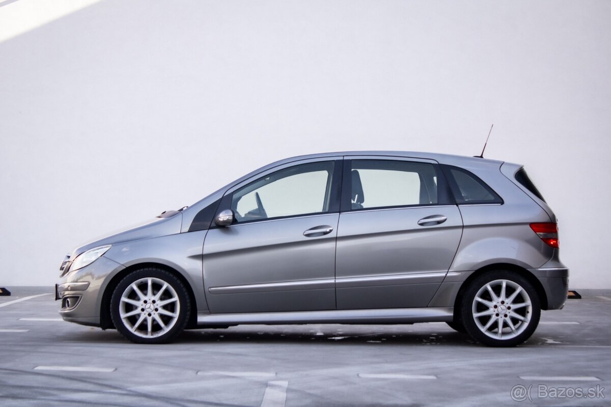 Mercedes-Benz B180CDI 80kw AT/7 - 8