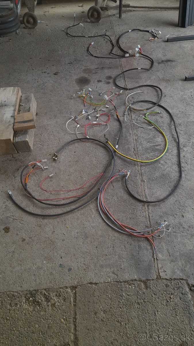 Elektroinštalacia mt8 132 - 8