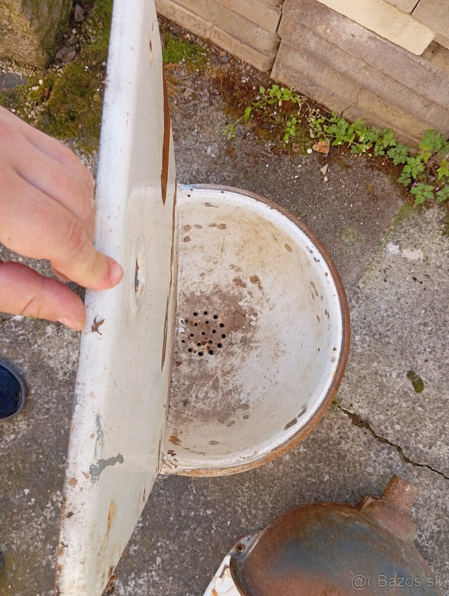 Predám staré liatinové umývadlá smaltované - 8