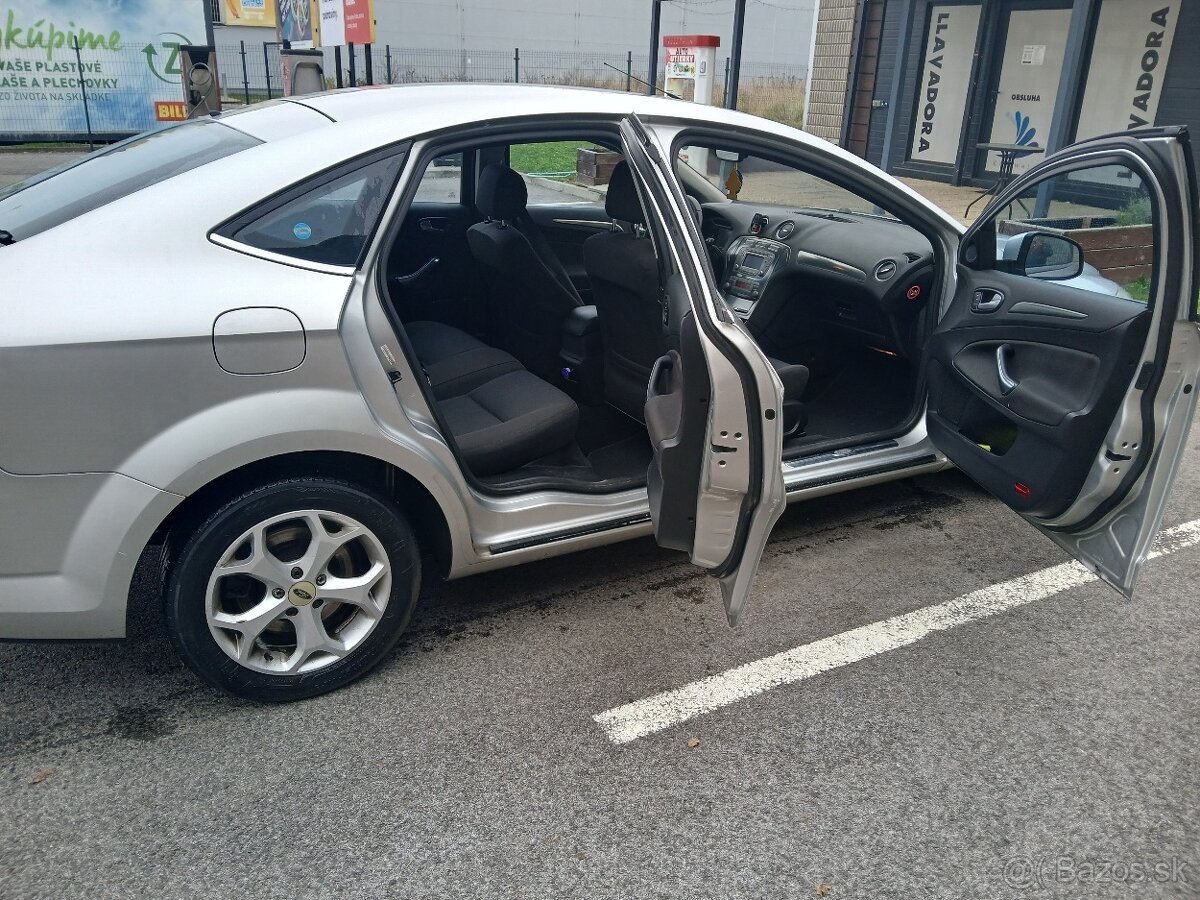 Ford mondeo 1,8 TDCI - 8