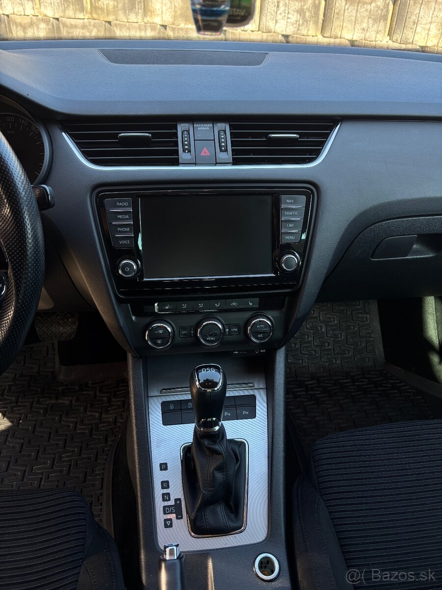 ŠKODA OCTAVIA 1.6 TDI - 8