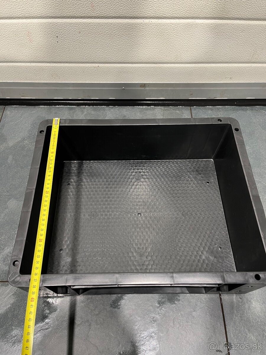 Plastova prepravka - 8