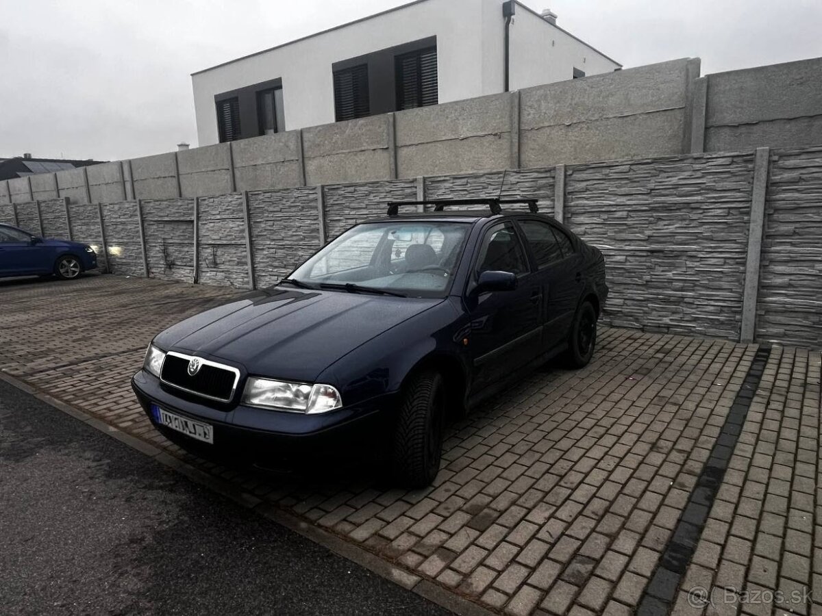 Škoda Octavia 1 - 8