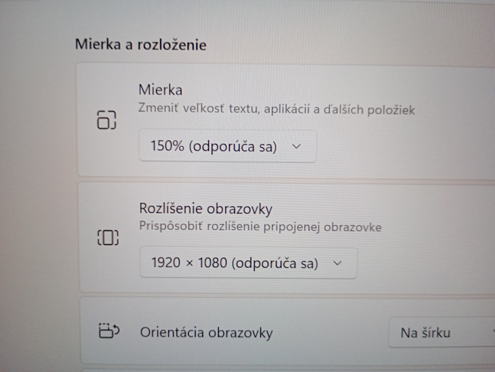 Dell Latitude 7390, Intel core i5 ,16gb ram,dotykový displej - 8
