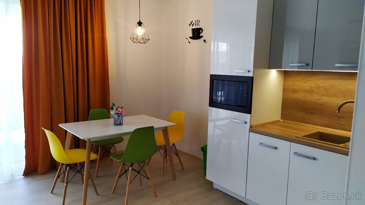 Prenájom, 3 i. byt, v novostavbe Galanta - 8