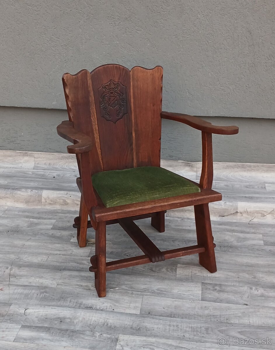 Set hradných kresiel. - 8