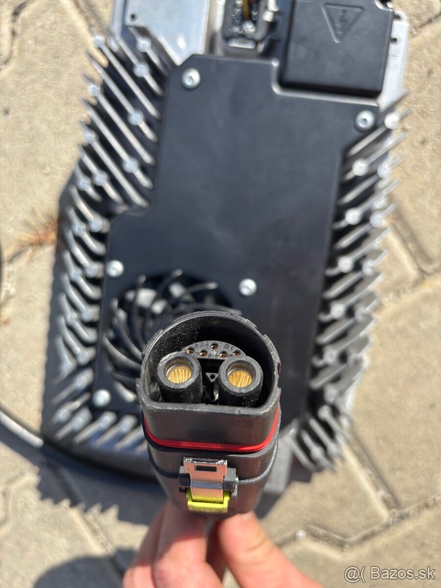 Profesionálna nabíjačka Delta-Q - 8