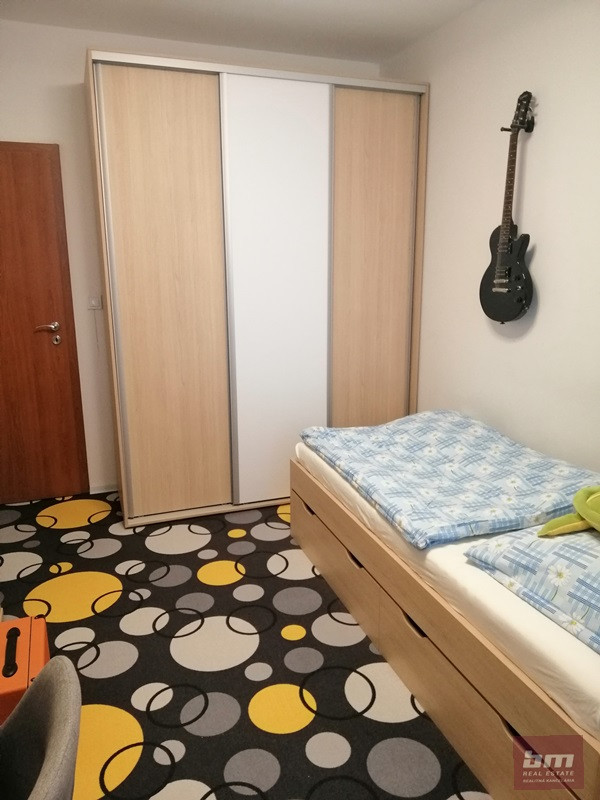 Predaj 3 - izb. bytu v DnV na Eisnerovej ul. - 8